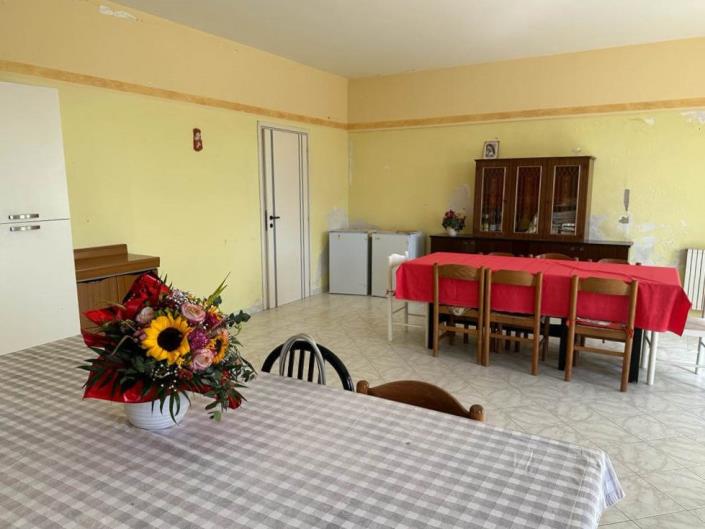 Image No.36-4 Bed Country House for sale