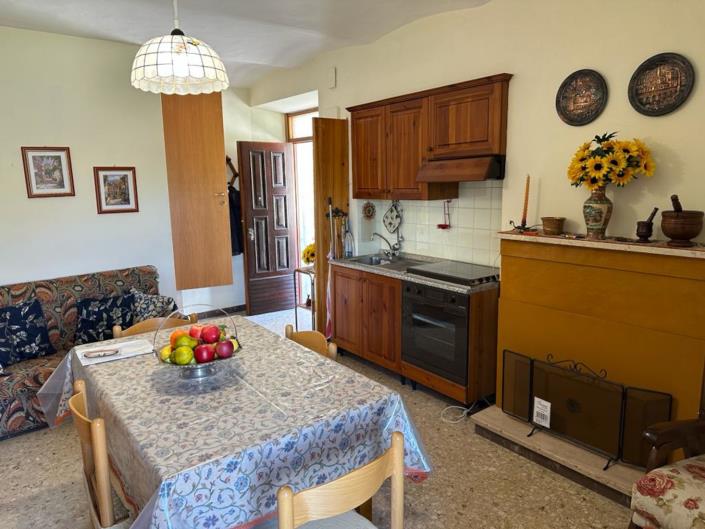 Image No.7-2 Bed House for sale