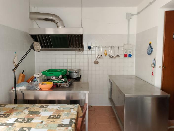 Image No.33-4 Bed Property for sale