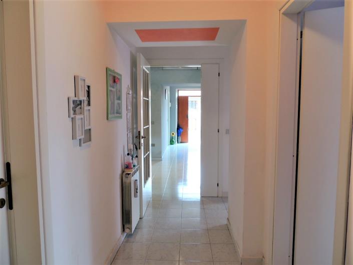 Image No.9-3 Bed Apartment for sale