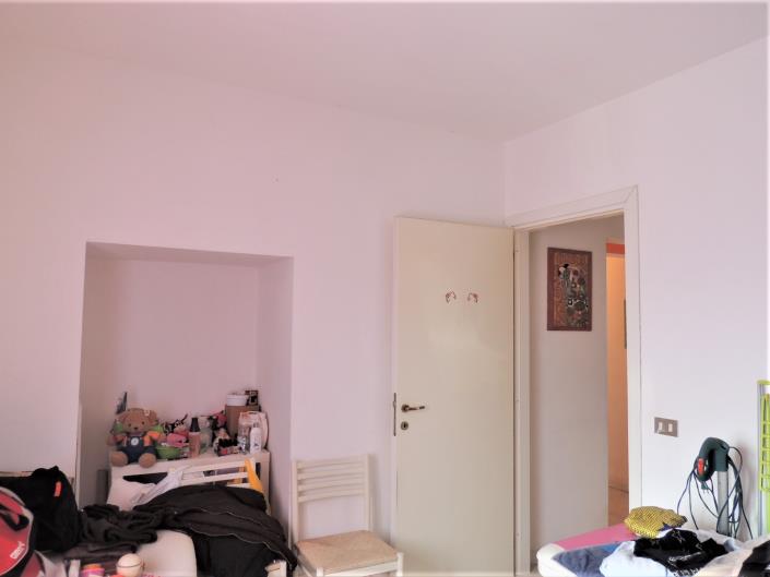 Image No.13-3 Bed Apartment for sale