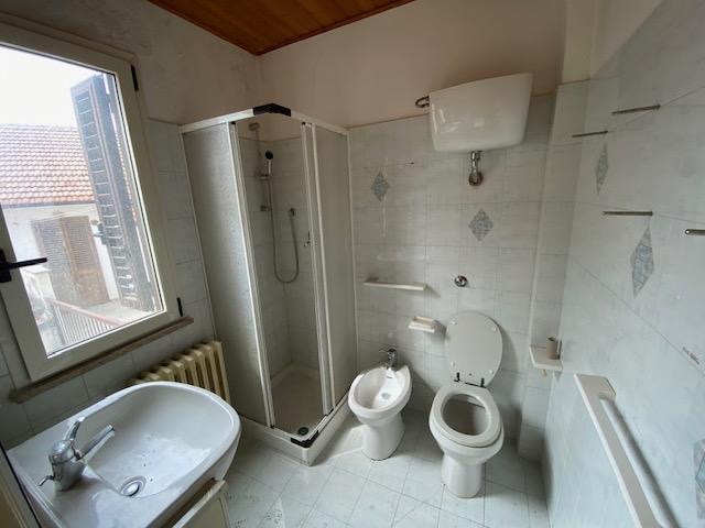 Image No.11-3 Bed House for sale