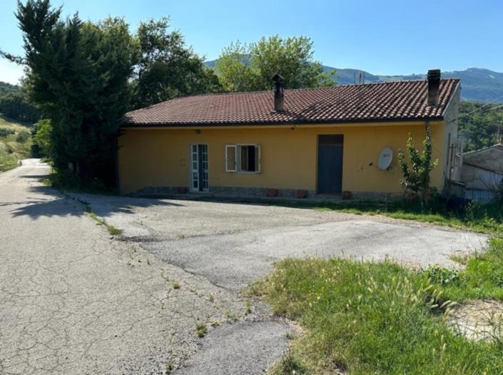 Image No.7-Ferme de 4 chambres à vendre à Corvara