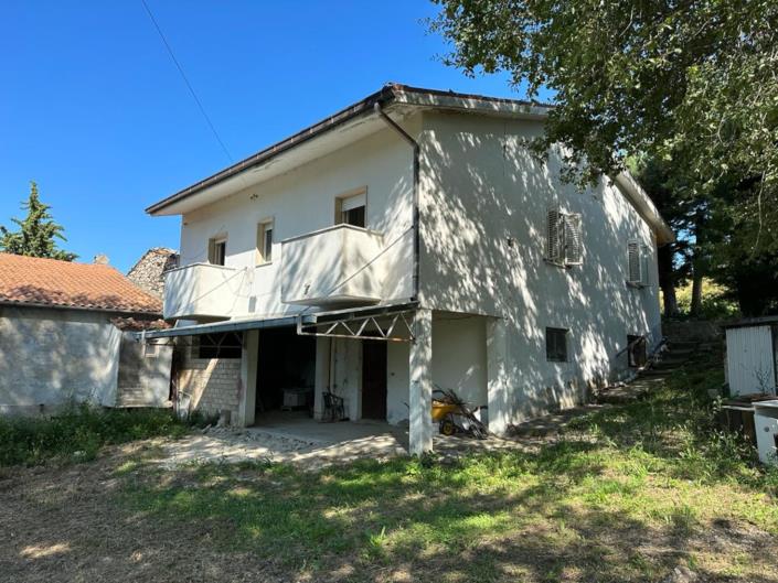 Image No.6-Ferme de 4 chambres à vendre à Corvara