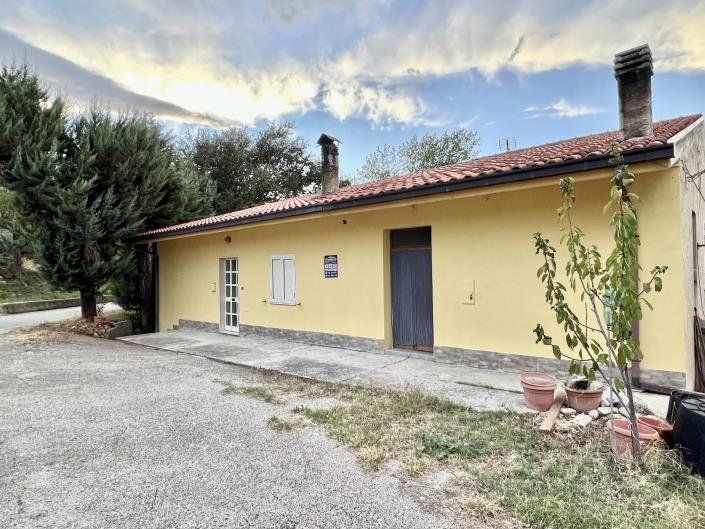 Image No.5-Ferme de 4 chambres à vendre à Corvara