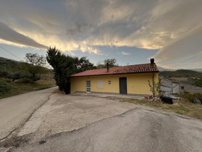 Image No.32-Ferme de 4 chambres à vendre à Corvara