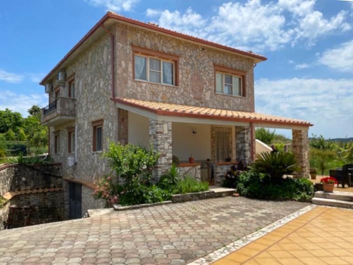 Image No.4-6 Bed House/Villa for sale