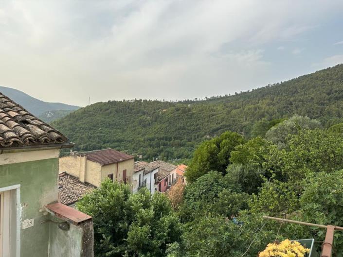 Image No.21-1 Bed House for sale