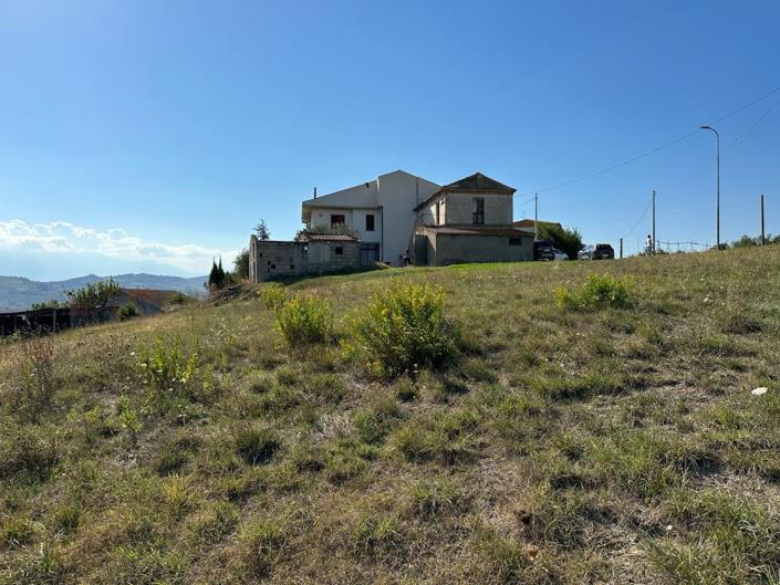 Image No.20-Maison de campagne de 3 chambres à vendre à Montefino