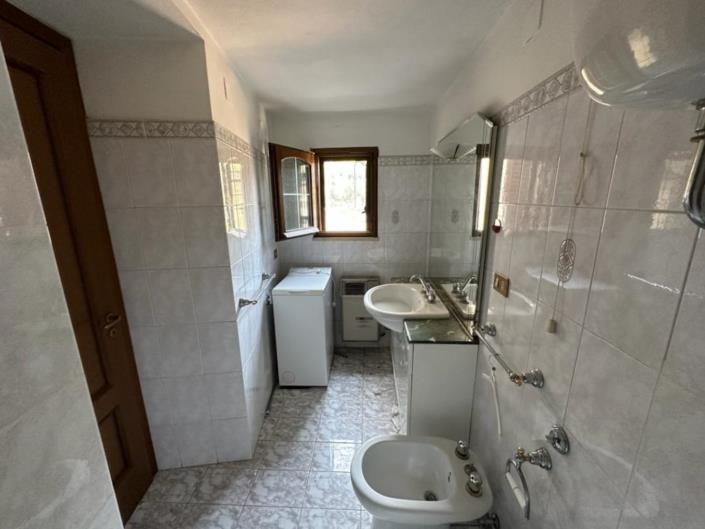 Image No.16-Appartement de 2 chambres à vendre à Bussi sul Terino