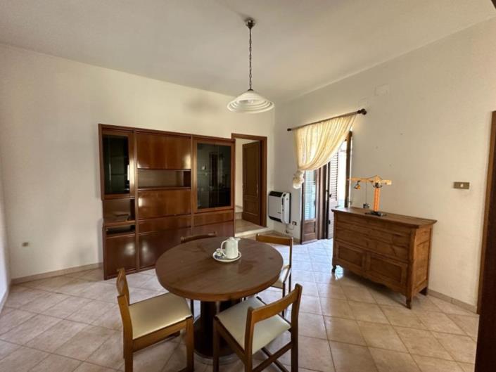 Image No.5-Appartement de 2 chambres à vendre à Bussi sul Terino