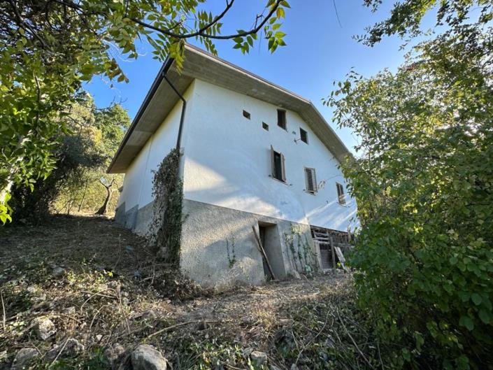 Image No.3-2 Bed House for sale