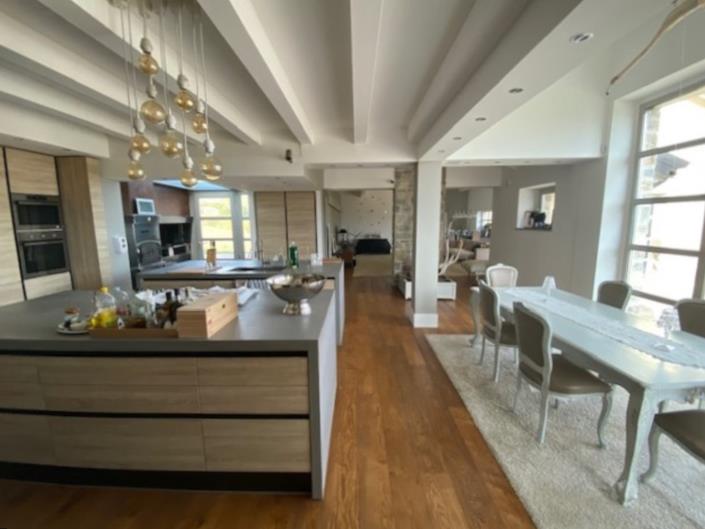 Image No.7-8 Bed Villa / Detached for sale