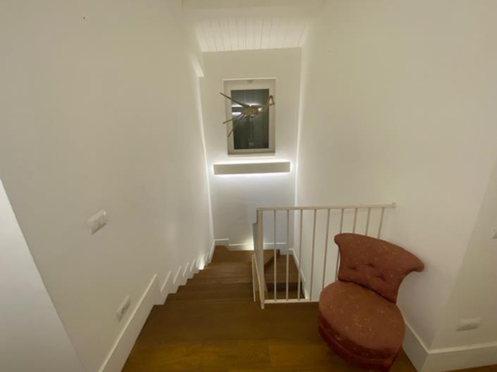 Image No.22-8 Bed Villa / Detached for sale