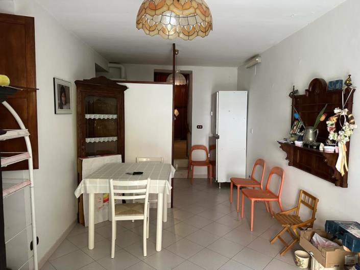 Image No.7-Maison de 4 chambres à vendre à Alanno