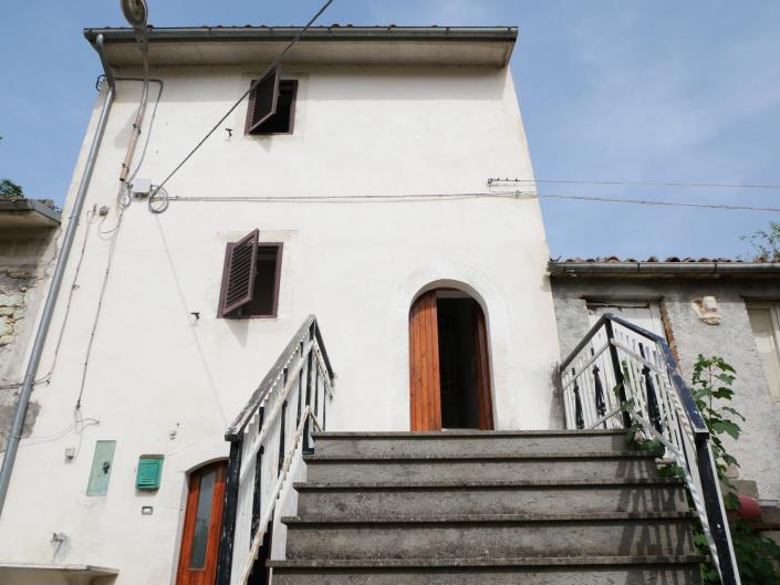 Image No.2-3 Bed House for sale