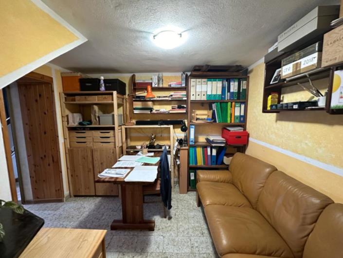 Image No.16-1 Bed Townhouse for sale