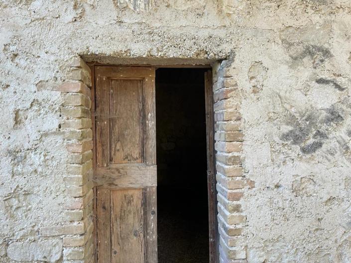 Image No.26-3 Bed Cottage for sale