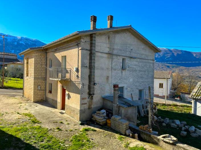 Image No.8-Propriété de 2 chambres à vendre à Caramanico Terme