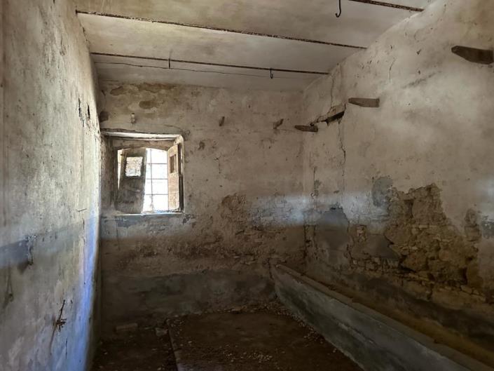 Image No.24-2 Bed Cottage for sale