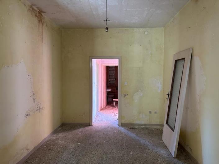 Image No.32-2 Bed Cottage for sale