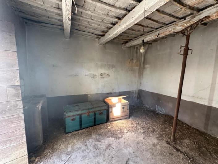 Image No.16-2 Bed House for sale