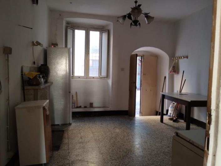 Image No.4-2 Bed Property for sale