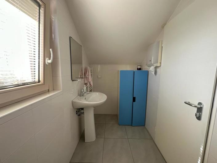 Image No.35-4 Bed Villa / Detached for sale