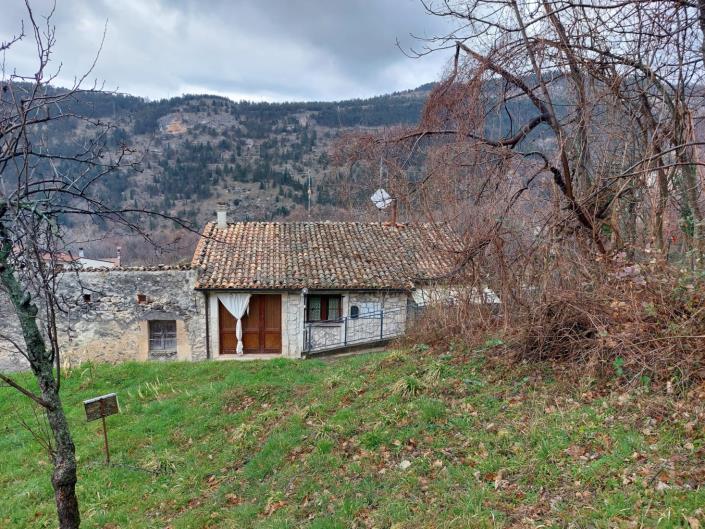 Image No.2-1 Bed House for sale