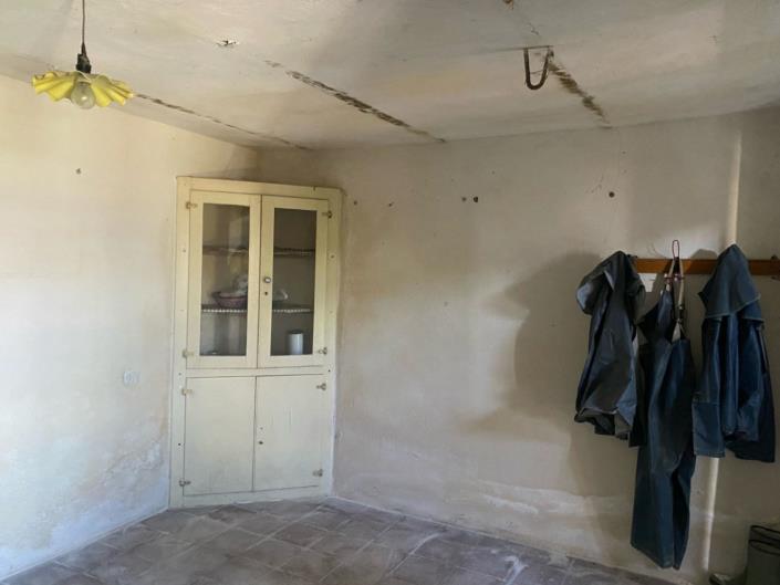 Image No.24-2 Bed House for sale