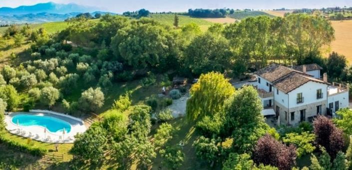 Image No.5-Ferme de 10 chambres à vendre à Teramo