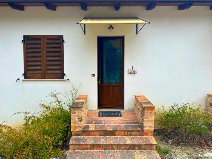 Image No.12-Ferme de 10 chambres à vendre à Teramo