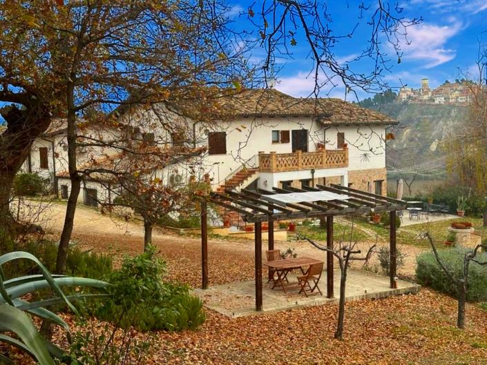 Image No.16-Ferme de 10 chambres à vendre à Teramo