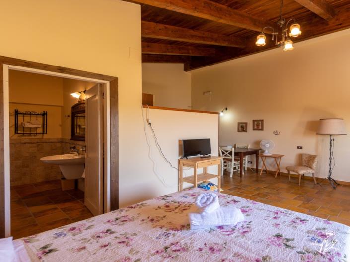 Image No.25-Ferme de 10 chambres à vendre à Teramo