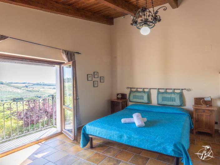 Image No.34-Ferme de 10 chambres à vendre à Teramo