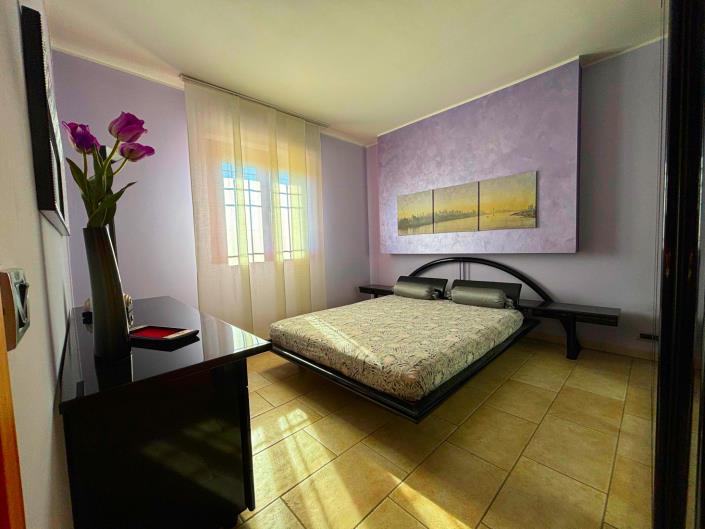 Image No.14-6 Bed House/Villa for sale