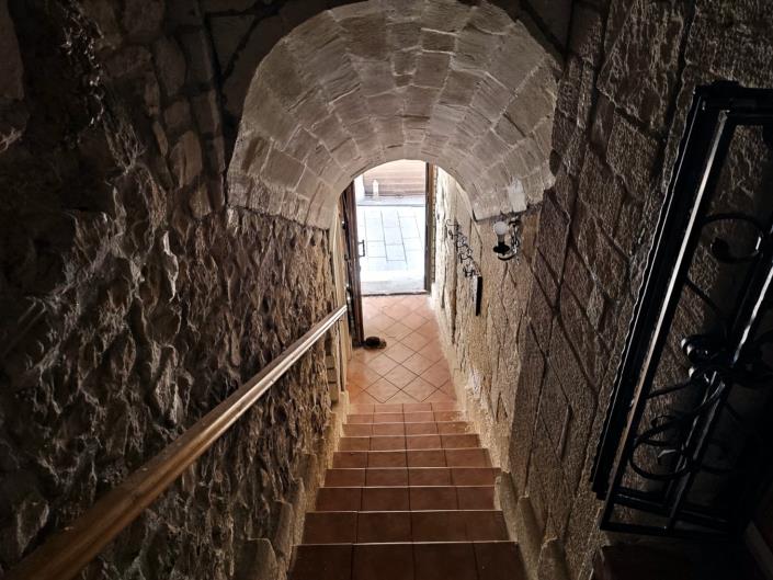 Image No.8-1 Bed Property for sale