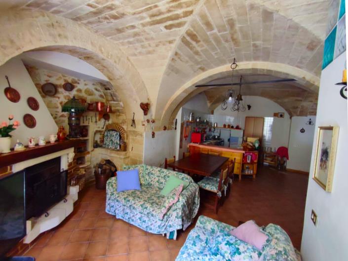 Image No.9-1 Bed Property for sale