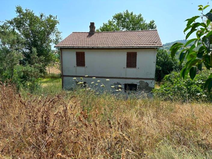 Image No.19-2 Bed Cottage for sale