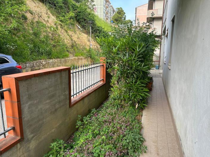 Image No.13-2 Bed Apartment for sale