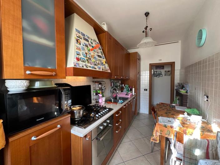 Image No.9-2 Bed Apartment for sale