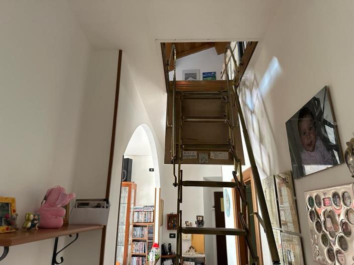 Image No.20-2 Bed Apartment for sale