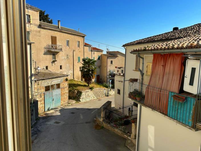 Image No.20-2 Bed Apartment for sale