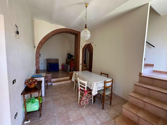 Image No.8-Propriété de 2 chambres à vendre à Pretoro