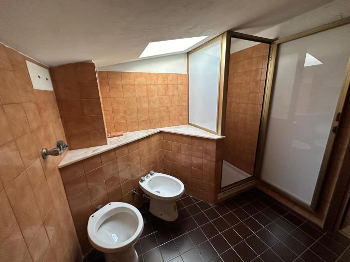 Image No.17-1 Bed Apartment for sale