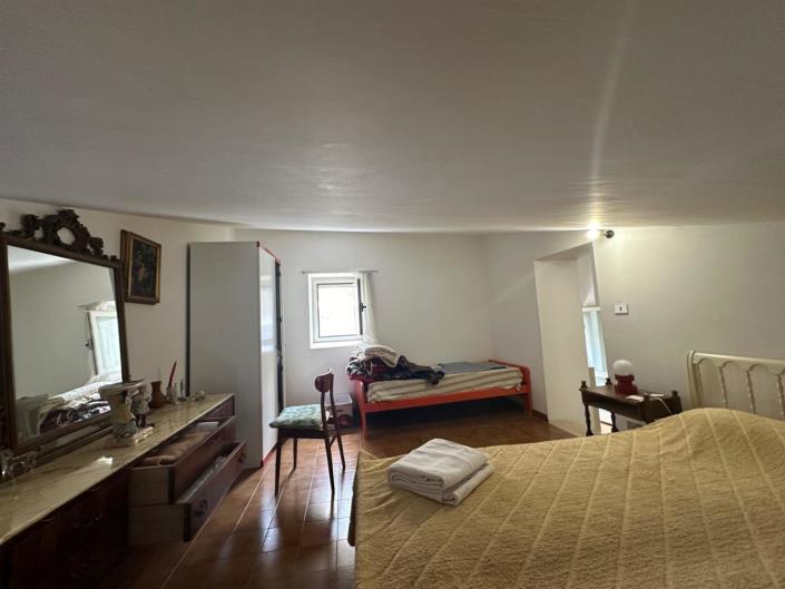 Image No.23-2 Bed Townhouse for sale