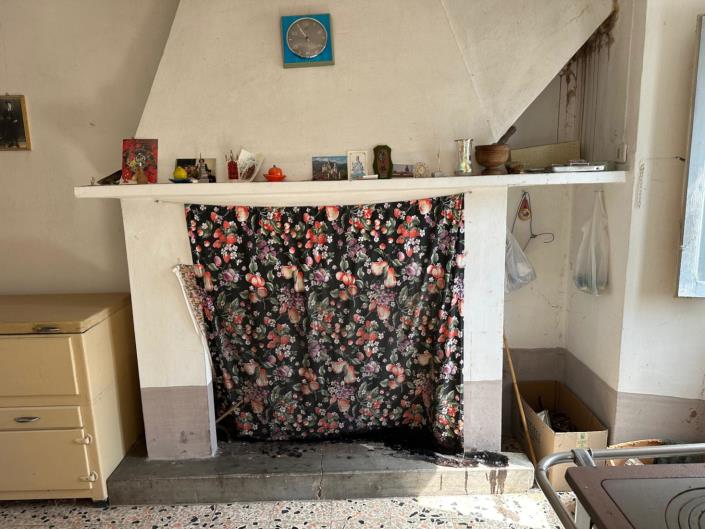 Image No.6-2 Bed House for sale