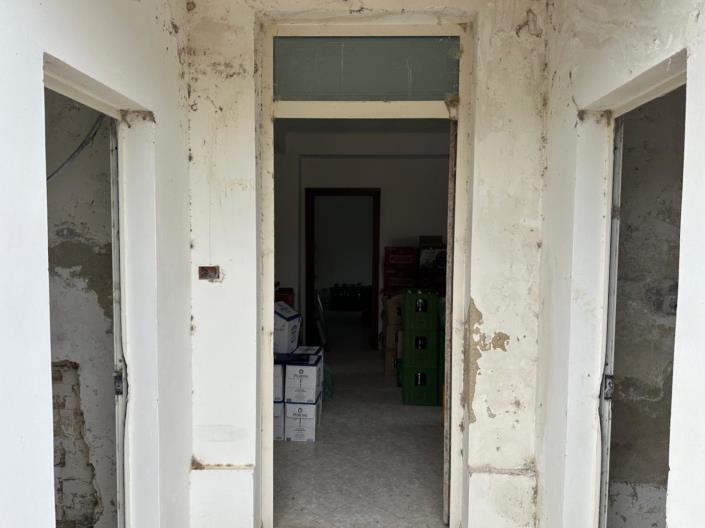 Image No.25-2 Bed Country House for sale