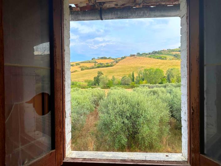 Image No.28-2 Bed Country House for sale