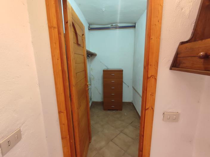 Image No.23-2 Bed Property for sale